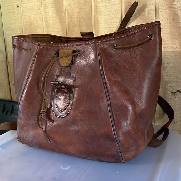 CAVA Italy all leather backpack - Picture 6 of 9